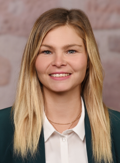 Porträt Karina Schmidt